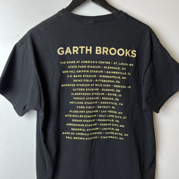 Garth Brooks Stadium Tour T Shirt Large L Adult Black Country Music Artist Solid - Picture 6 of 14